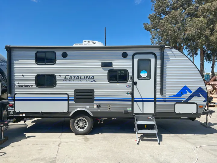 Coachmen Catalina 2022