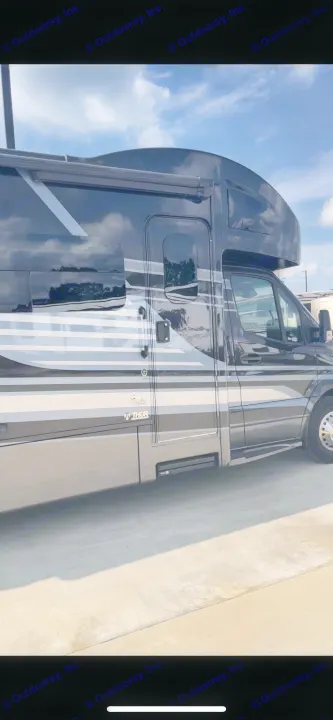 This sleek, dark Thor Class C RV is ready for adventure. Perfect for your next RV rental experience!. Thor Delano Sprinter 2020