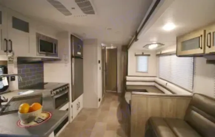 view of interior . Forest River Palomino Puma XLE Lite 2021