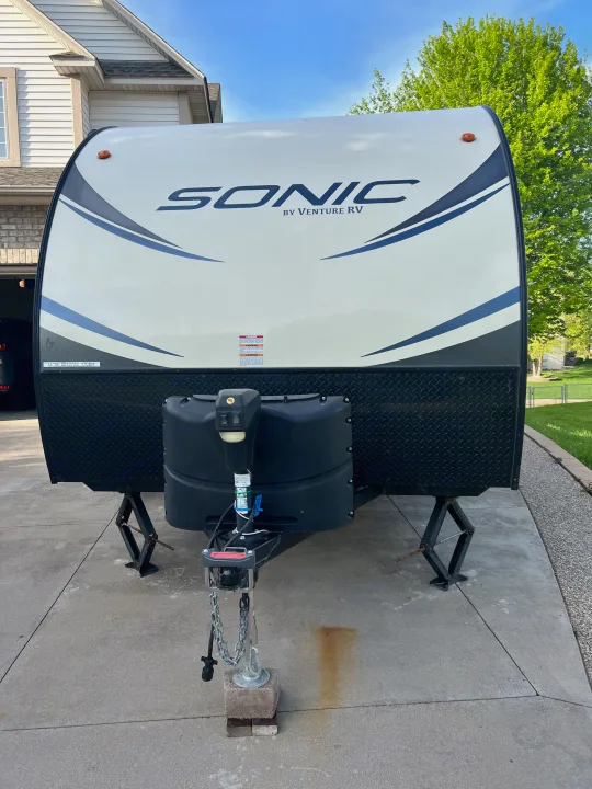 Exterior Front . Venture Sonic 2018