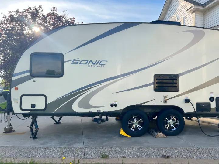 Exterior Driver Side. Venture Sonic 2018