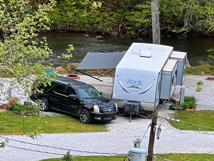 Coachmen Apex 2016