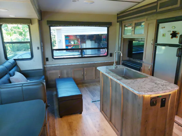 Keystone RV Sprinter Campfire Edition 2019