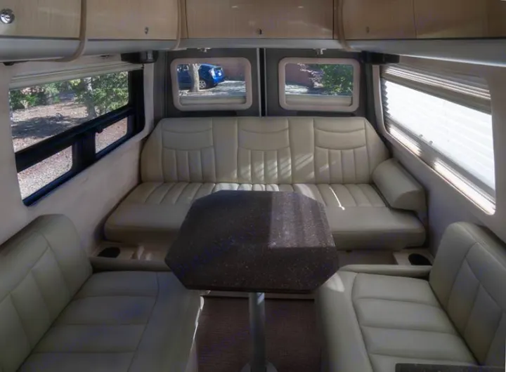 Airstream Interstate 2013