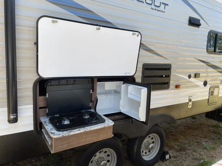 Keystone RV Hideout 2018