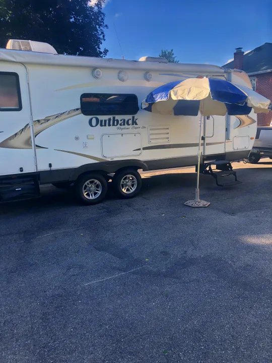 Keystone RV Outback 2011
