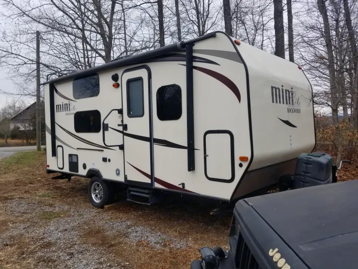 Forest River Rockwood Mini Lite 2017