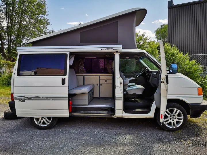 Photos 1995 Volkswagen Westfalia Camper van Rental in Repentigny