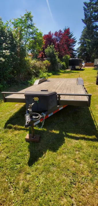 Clean flatbed utility trailer, perfect for your **RV rental** adventures & hauling gear.. Eagle flatbed 2019