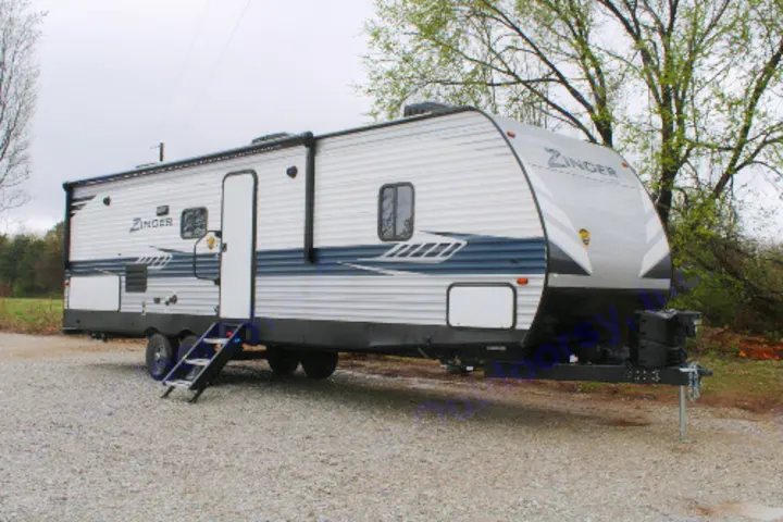 Crossroads RV Zinger 2020