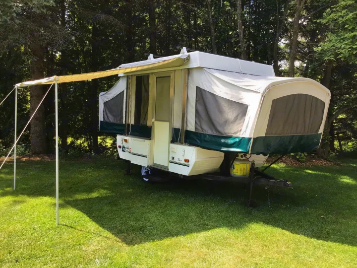 Coleman Destiny Taos 1999