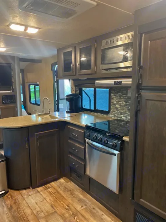 Forest River Sonoma Explorer Edition 2017