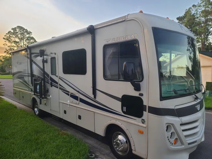 This Fleetwood Flair RV rental, a spacious motorhome, is ready for your next road trip adventure.. Fleetwood Flair 2017