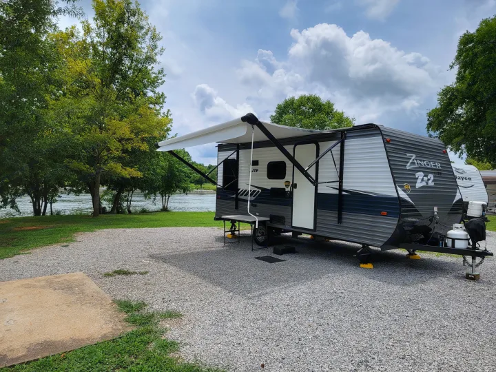 Crossroads RV Zinger Lite 2019