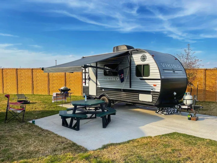 Redbud Ranch Travel Resort, Austin TX

https://www.redbudrvresort.com. Forest River Viking Saga 2020