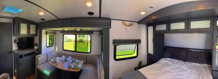 Keystone RV Bullet Premier Ultra Lite 2022