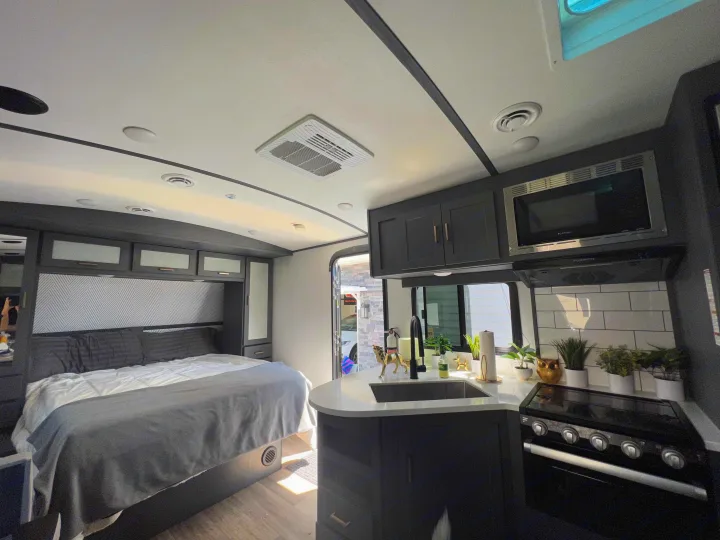 Keystone RV Bullet Premier Ultra Lite 2022