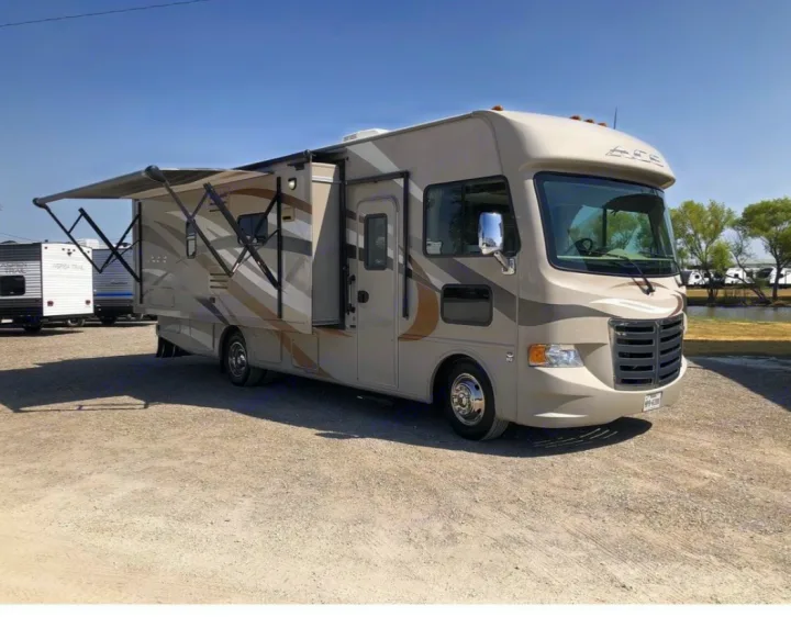 A.C.E. A.C.E. Motorhome 2014
