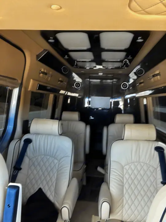 Outfitted by Midwestern:
6 captain chairs, 4 bench seats
Wifi services
. Midwest Automotive Designs Midwest Automotive Designs Class B 2021