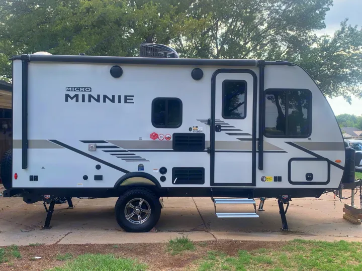 Winnebago Micro Minnie 2022