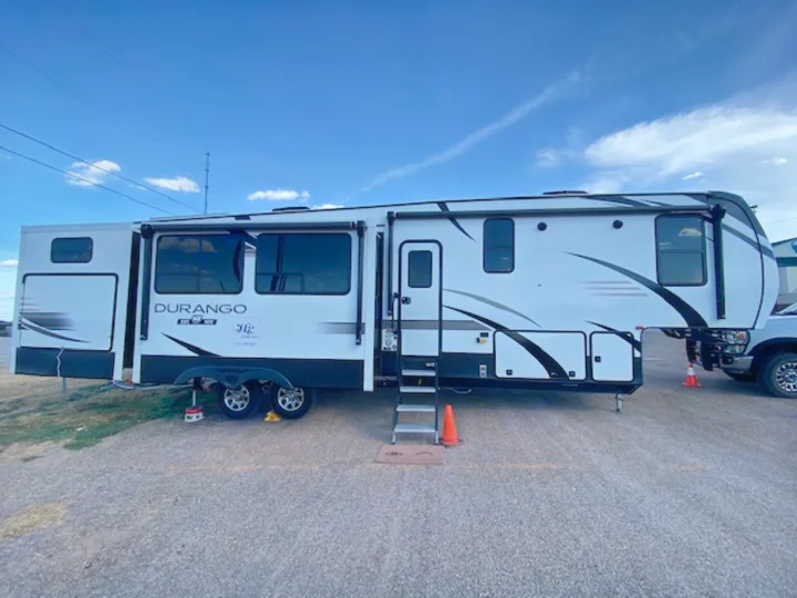 WACO EXTRICO EVENT CENTER. Durango Durango Fifth Wheel 2021