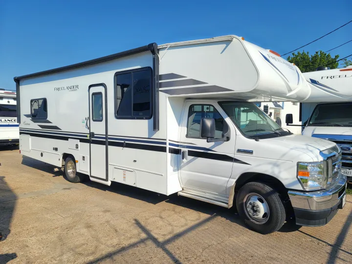 Coachmen Freelander 2021