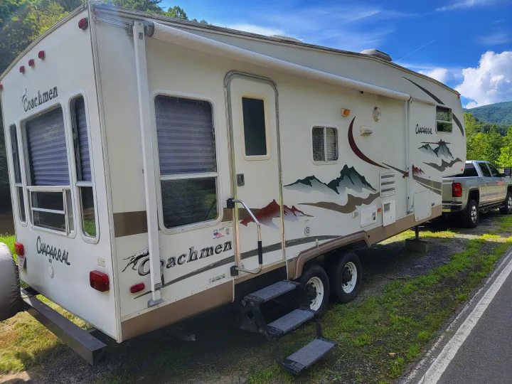 Coachmen Chaparral 2006