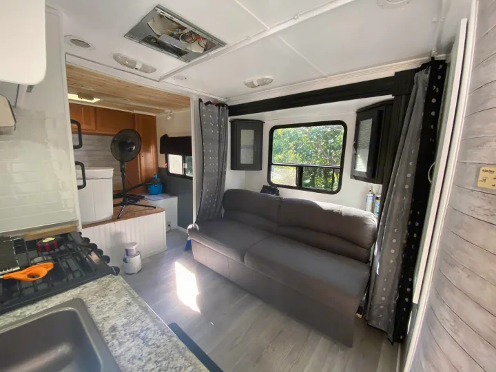 Cruiser RV Viewfinder 2009