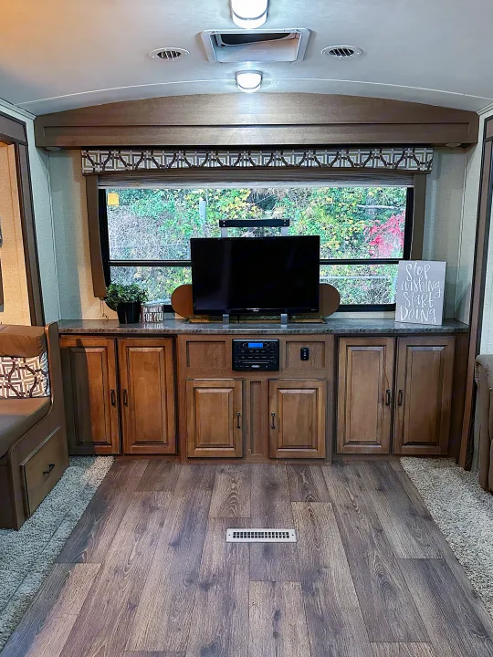 Cruiser RV Fun Finder X 2008