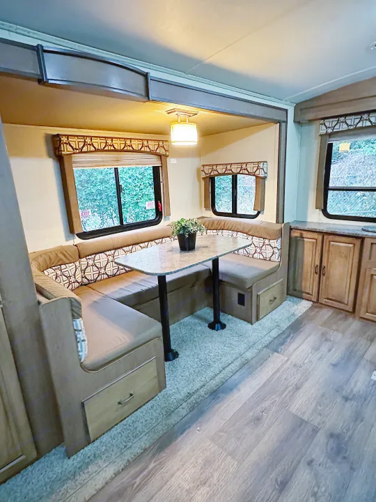Cruiser RV Fun Finder X 2008