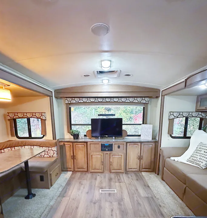 Cruiser RV Fun Finder X 2008