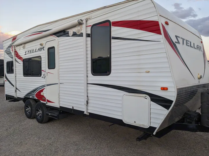 Eclipse Recreational Vehicles Stellar 2015