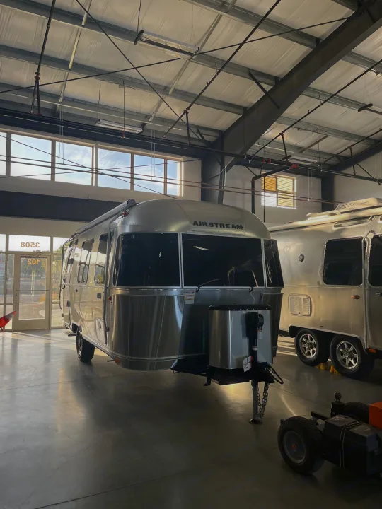 Airstream Caravel 2023