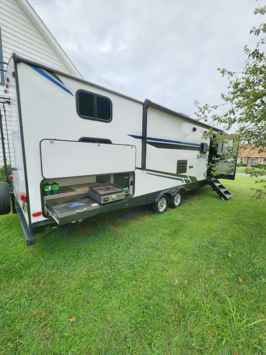 Outside Kitchen area. Crossroads Sunset Trail Ultra Lite 2020