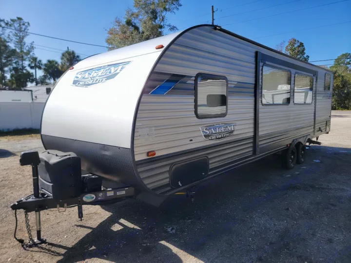 This silver & gray Salem Cruise Lite travel trailer is ideal for your next rv rental adventure or camping trip.. Forest River Salem Cruise Lite 2020