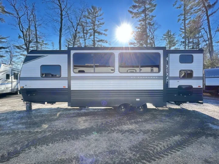Spacious travel trailer for your next RV rental adventure. Ready for camping trips!. Keystone RV Hideout 2022