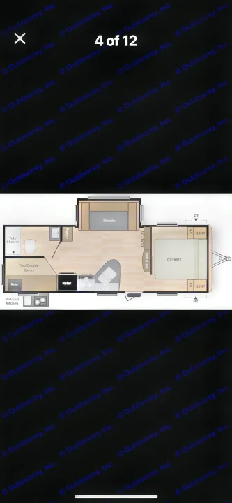 Detailed RV rental floor plan: a camper layout showcasing queen bed, double bunks, kitchen, dinette, and full bath.. Keystone RV Springdale 2019