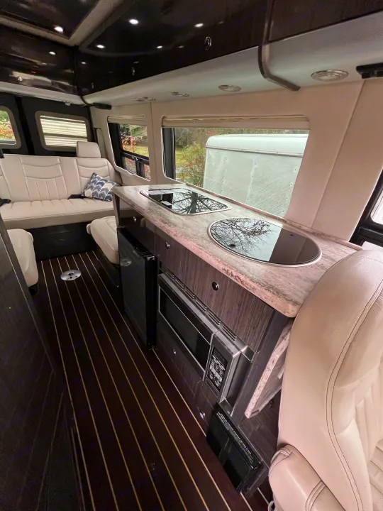 Airstream Interstate 2015