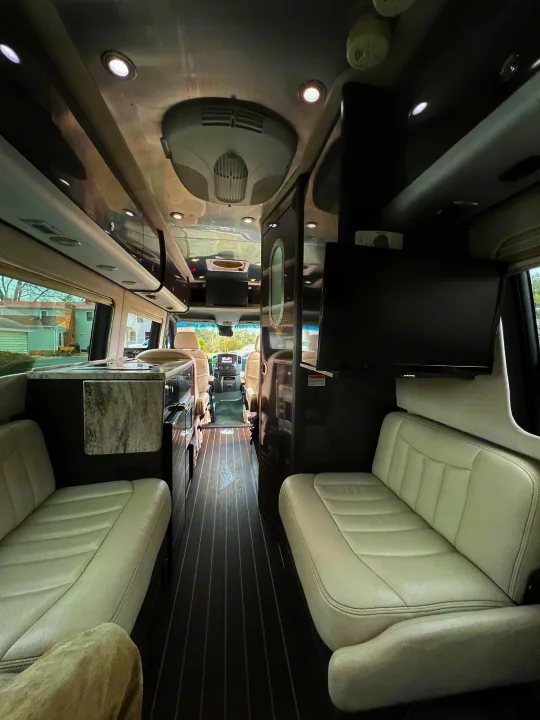 Airstream Interstate 2015