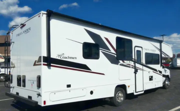 Coachmen Freelander 2023