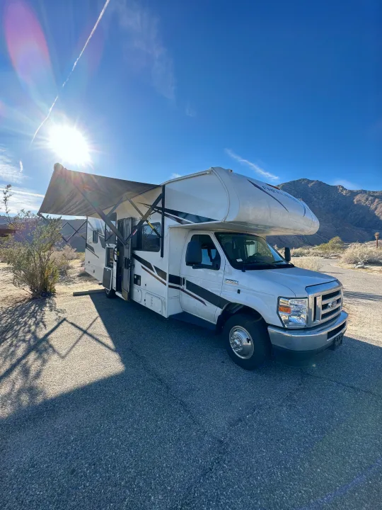 Coachmen Freelander 2023