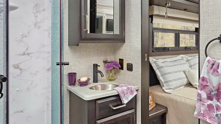 Cozy Bathroom. Jayco Alante 2023