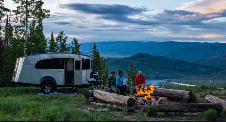 Airstream Basecamp 2022