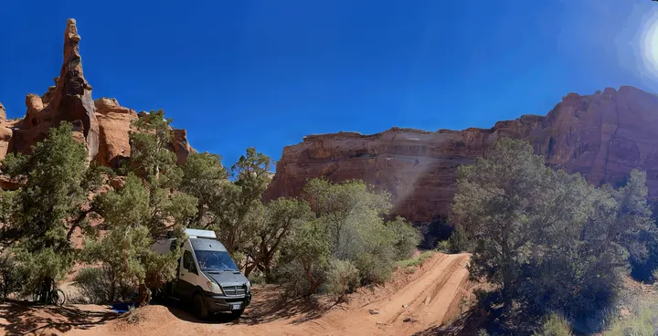 Moab, Utah Off Grid. . Dodge Sprinter Van 2008