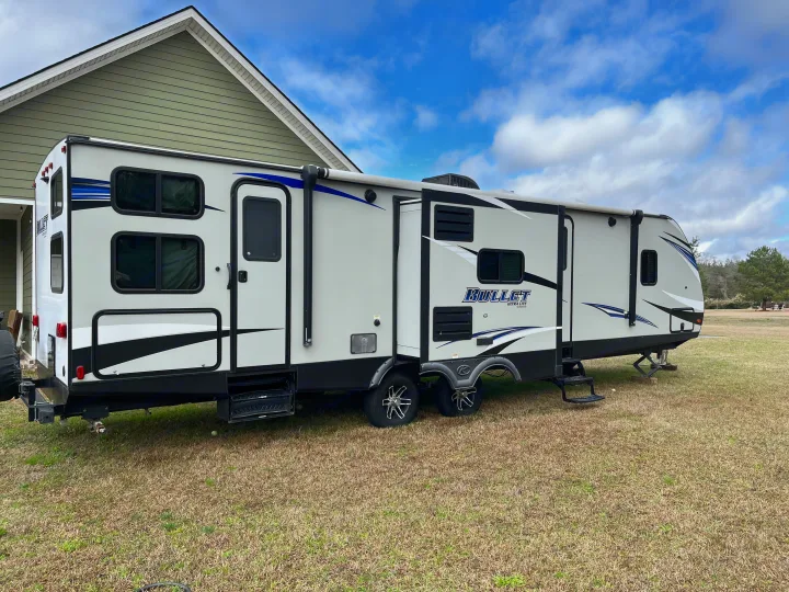 Keystone RV Bullet Ultra Lite 2019