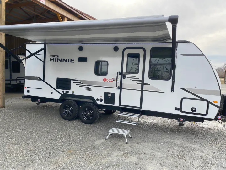 Winnebago Micro Minnie 2306BHS 2022