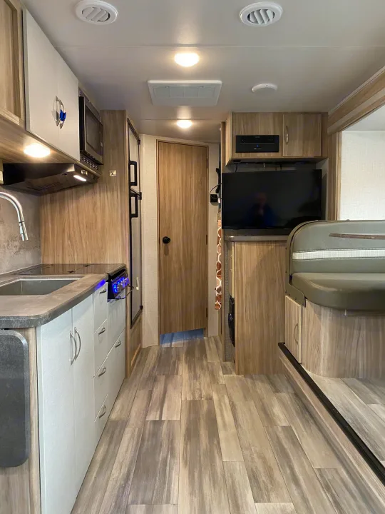 Winnebago Micro Minnie 2306BHS 2022
