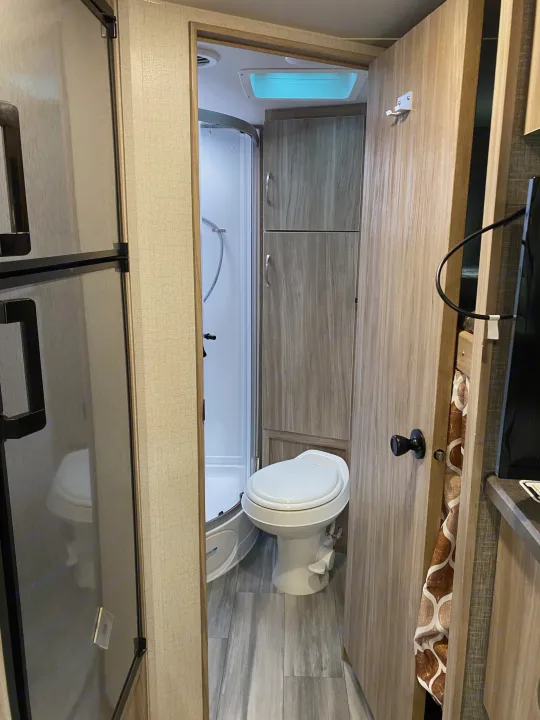 Winnebago Micro Minnie 2306BHS 2022