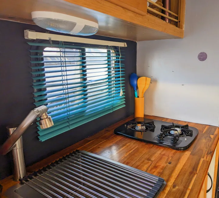 Kitchen. Pacific Coachworks Econ 2015