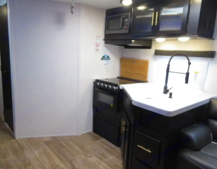 Full Kitchen for interior cooking. Can provide crockpot and electric skillet- just ask for more details! . Forest River Cherokee 2022
